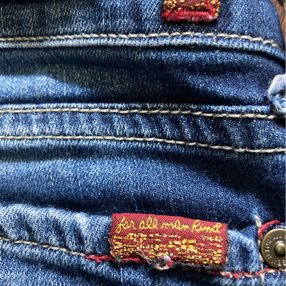 7 for all mankind